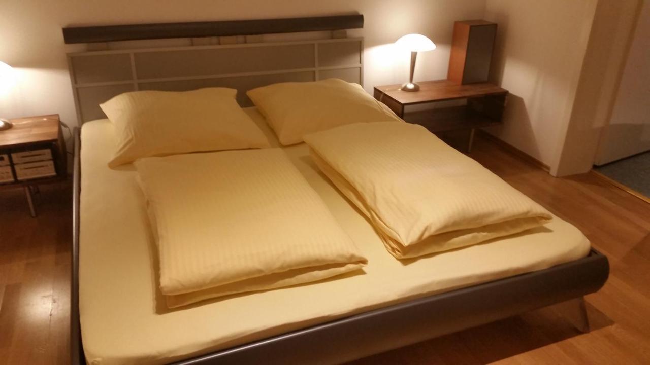 Familienfreundliche Apartments Am Park Вюрцбург Екстериор снимка