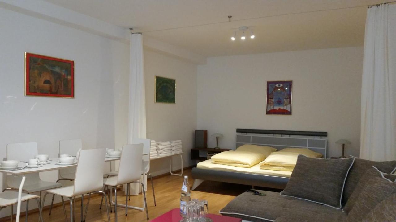 Familienfreundliche Apartments Am Park Вюрцбург Екстериор снимка