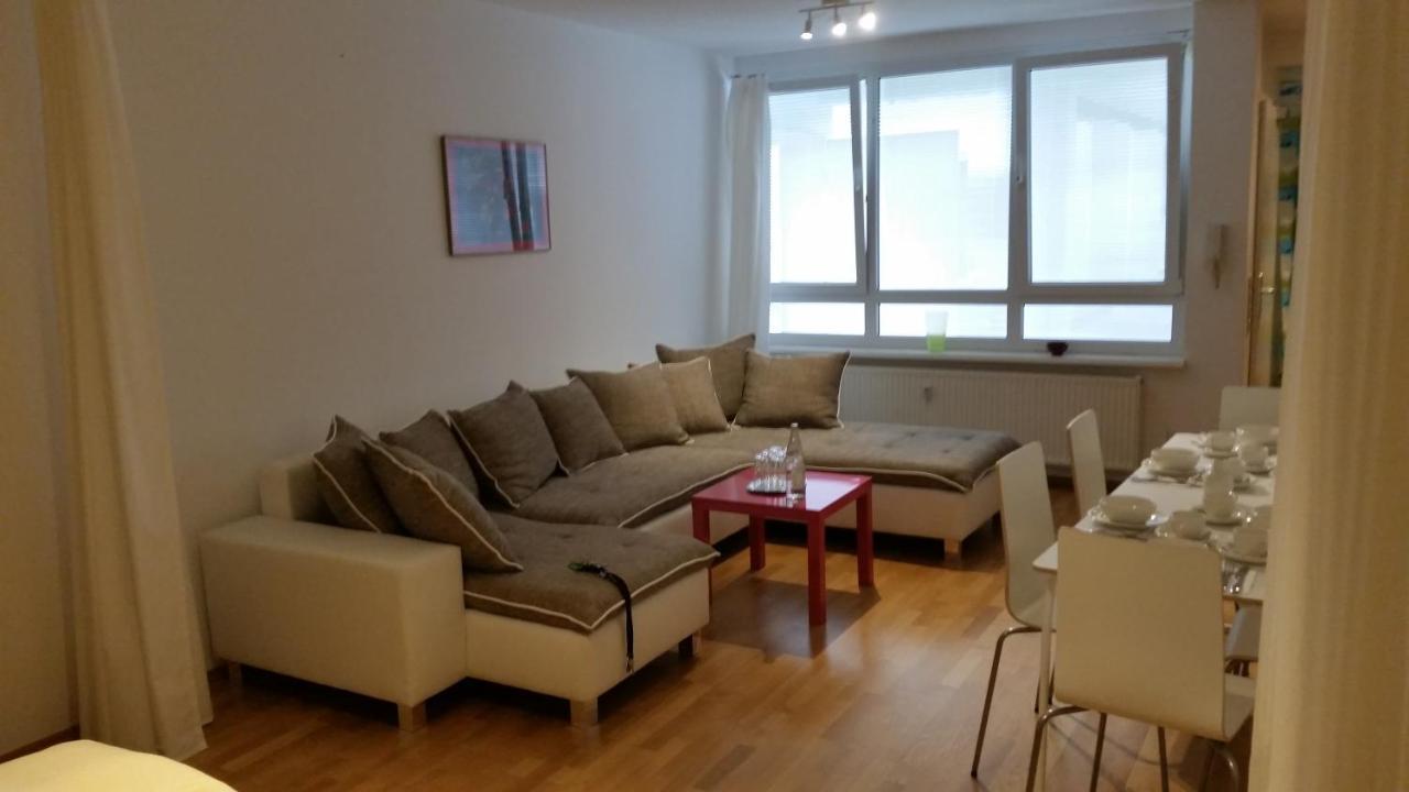 Familienfreundliche Apartments Am Park Вюрцбург Екстериор снимка